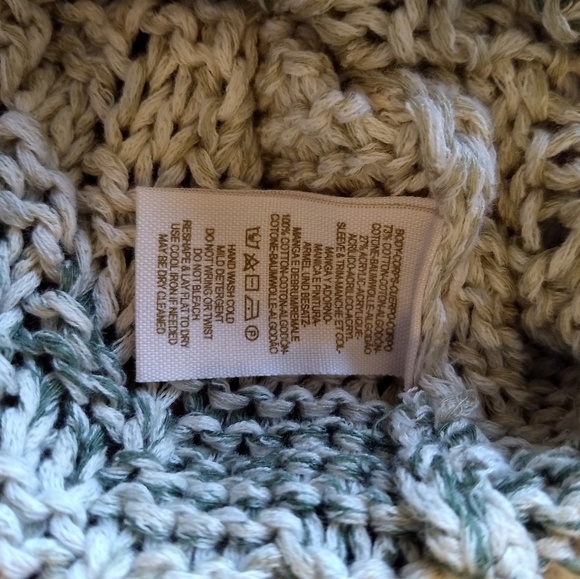 Free People V-Backed Slouch Knit Sweater. - Picture 6 of 8